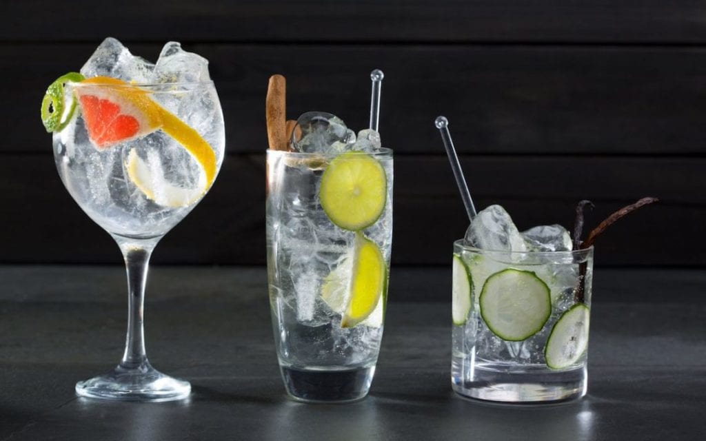 Can Sparkling Water Dull Your Teeth Dentist Parkwood Gold Coast